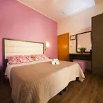 Hotel Nadia